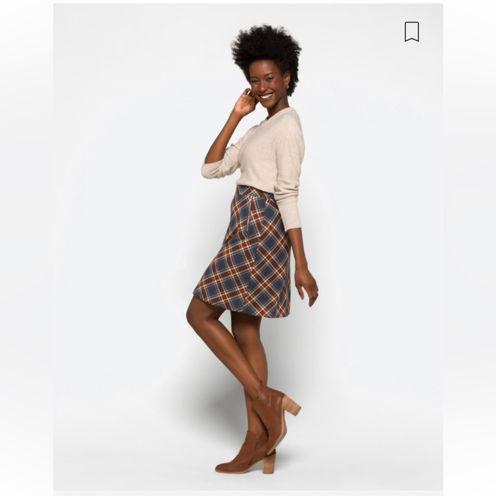 Le Lis Maura Zip pocket skirt size XL